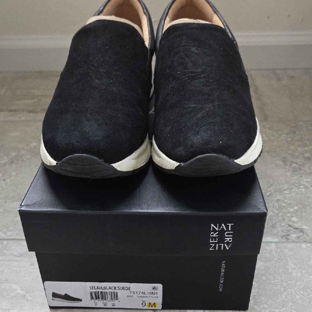 Naturalizer Women's Black Suede Shoes